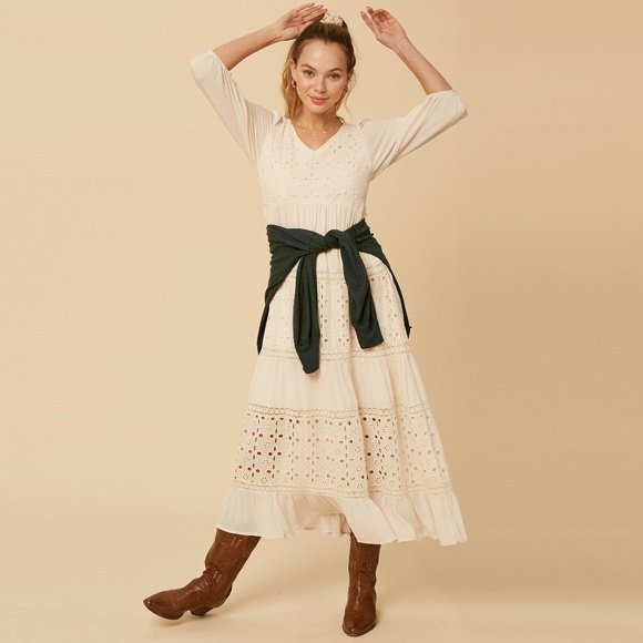 Listicle Pink Maxi Dress NWT • Rayon • Long Sleeve Boho Textured Embroidered - Picture 5 of 11